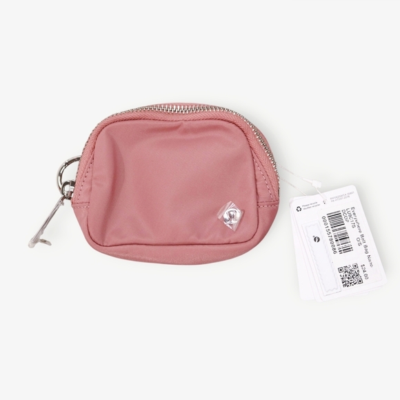 NWT! Lululemon Everywhere Belt Bag Nano Deco Pink Wrist Arm Stanley Owala Yeti - Picture 3 of 8